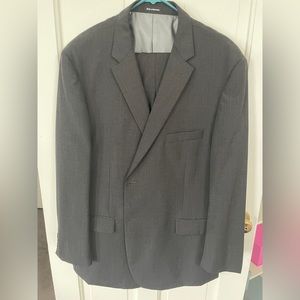 Men’s Suit